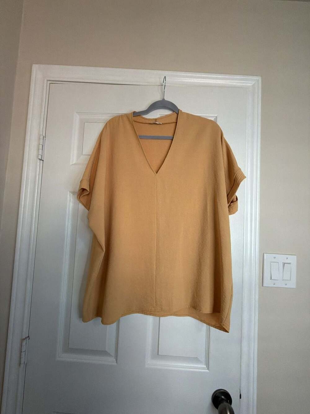 Jodifl V-Neck Short Sleeve Top Size L Mustard Yellow